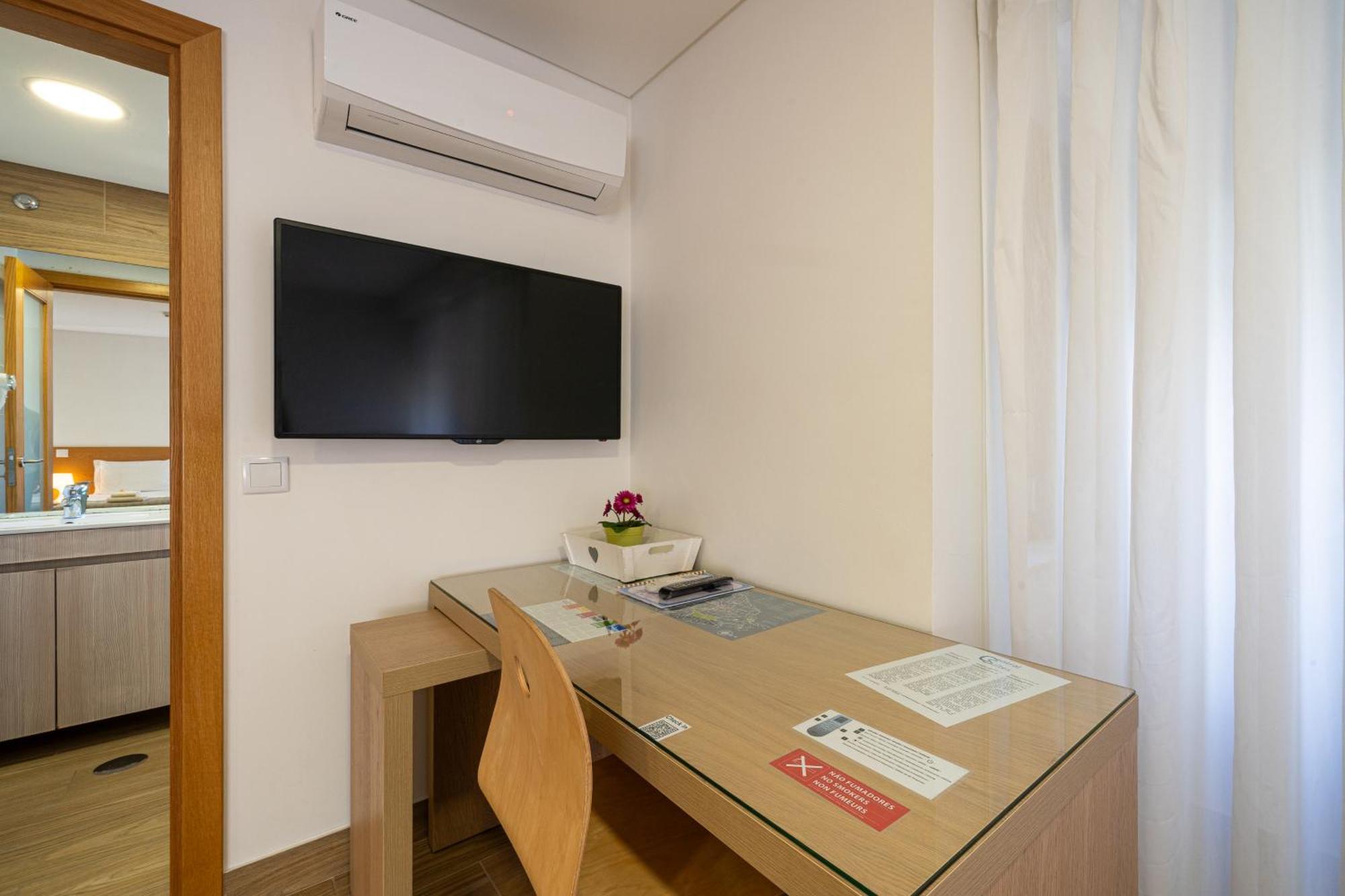 Central Suites 3 Sao Joao da Madeira Bagian luar foto