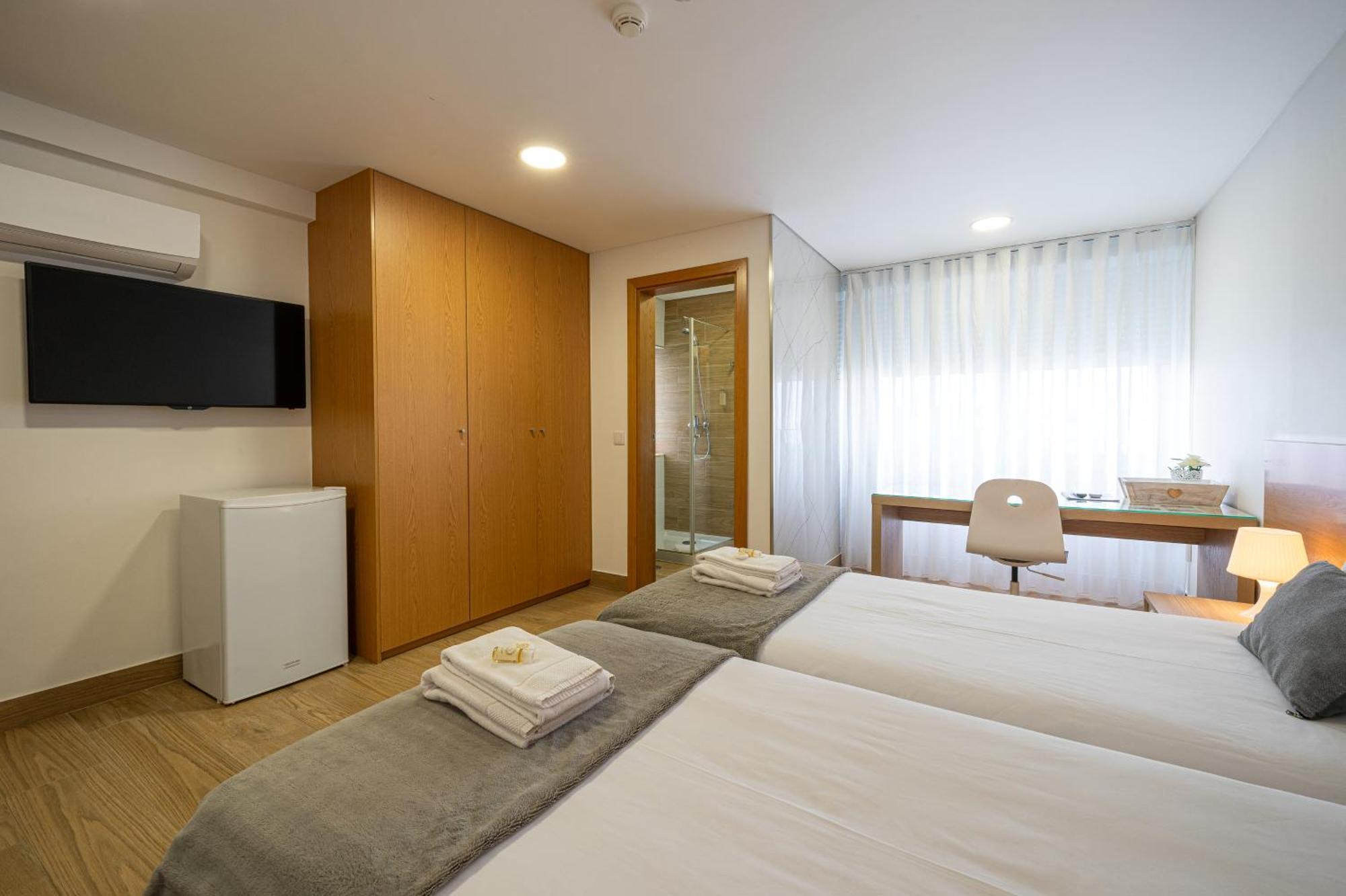 Central Suites 3 Sao Joao da Madeira Bagian luar foto