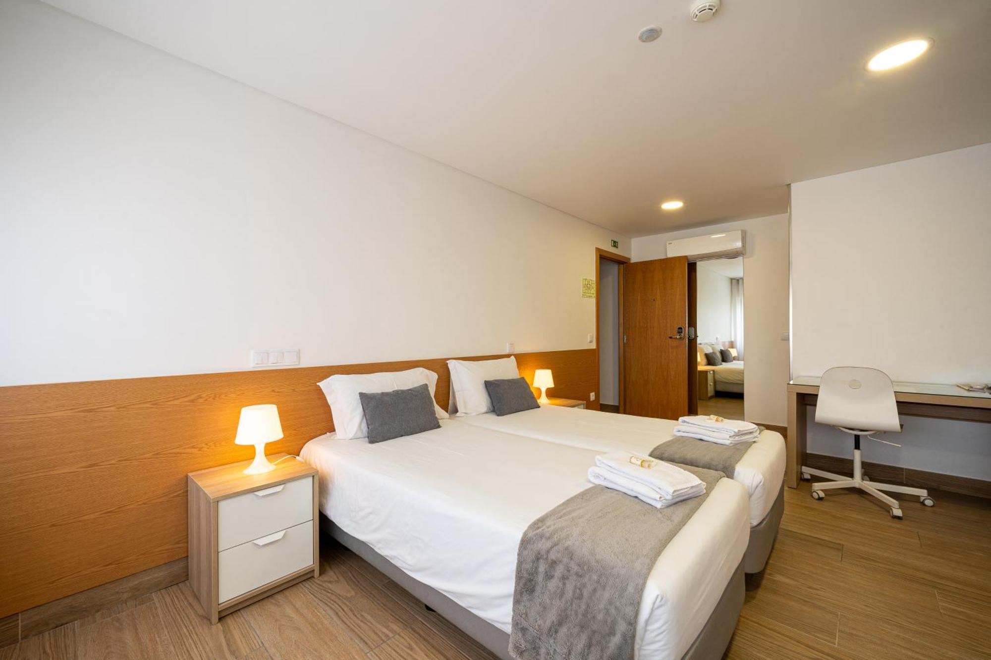 Central Suites 3 Sao Joao da Madeira Bagian luar foto