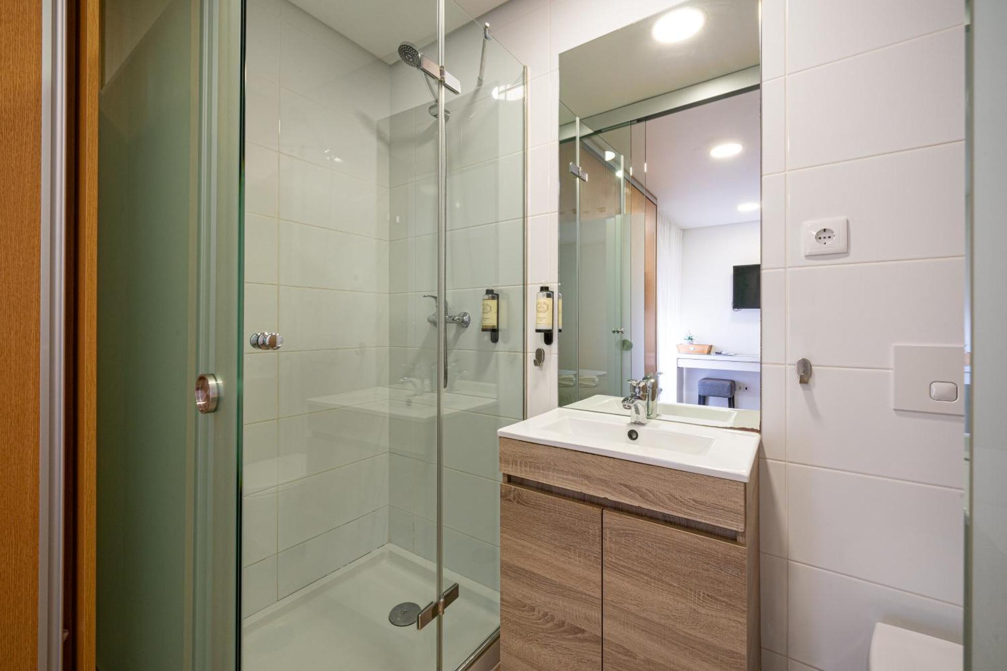 Central Suites 3 Sao Joao da Madeira Bagian luar foto