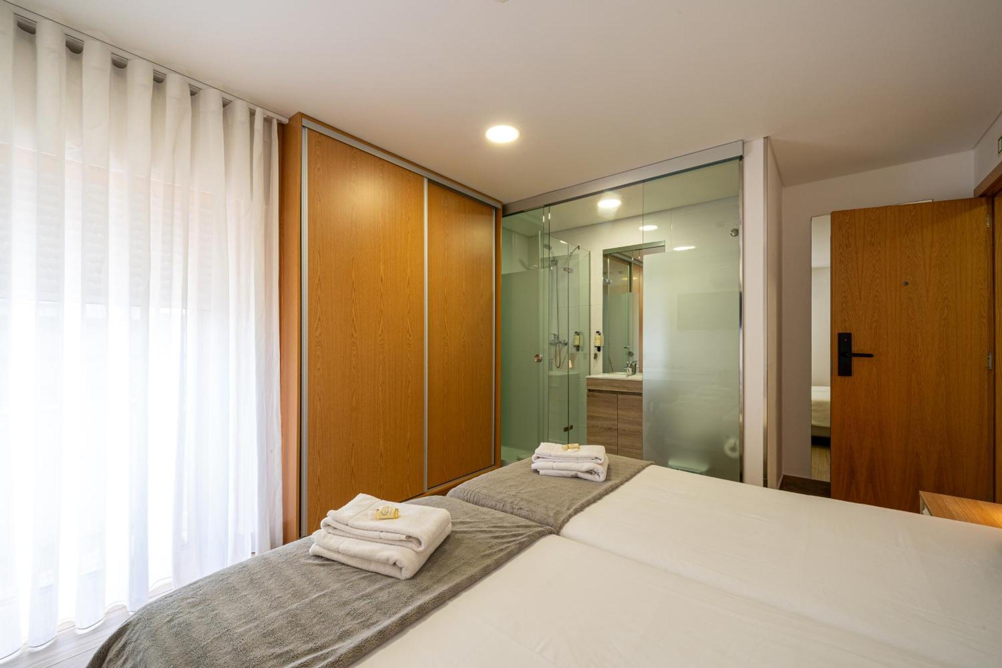 Central Suites 3 Sao Joao da Madeira Bagian luar foto